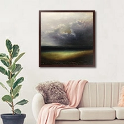 «Сияние» в интерьере современной светлой гостиной над диваном