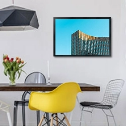 «Космос» в интерьере столовой в скандинавском стиле с яркими деталями